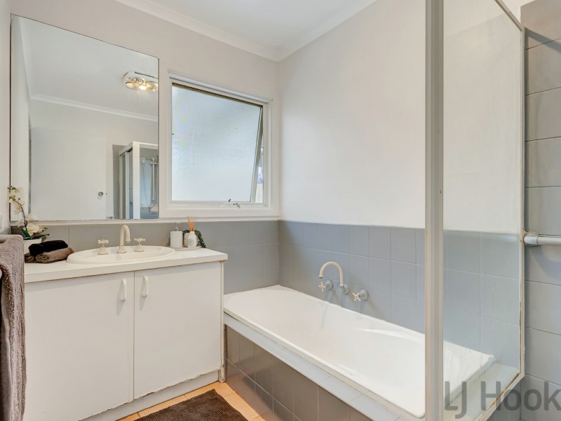 24 Gaydon Street, Ferntree Gully VIC 3156