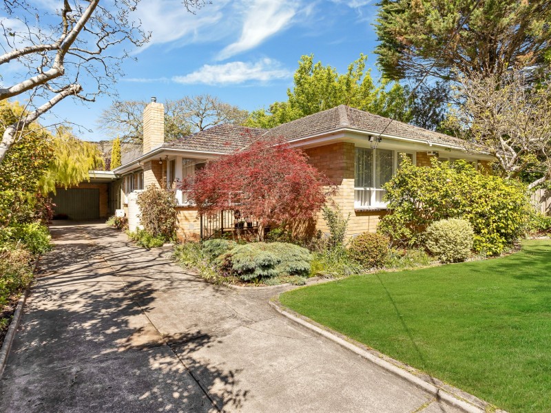 11 Genista Avenue, Boronia VIC 3155