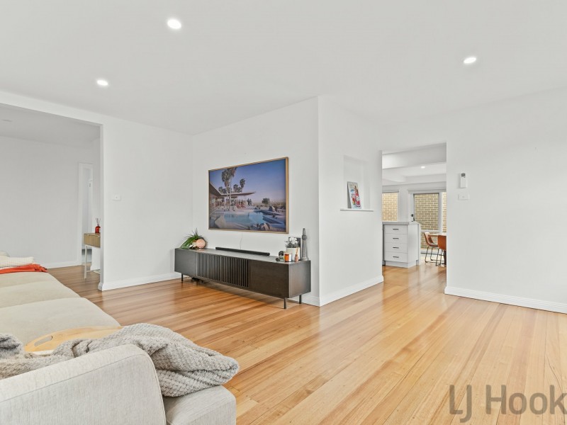 22 Mirang Avenue, Croydon VIC 3136