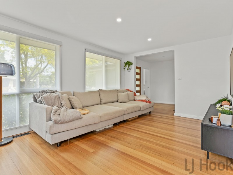 22 Mirang Avenue, Croydon VIC 3136