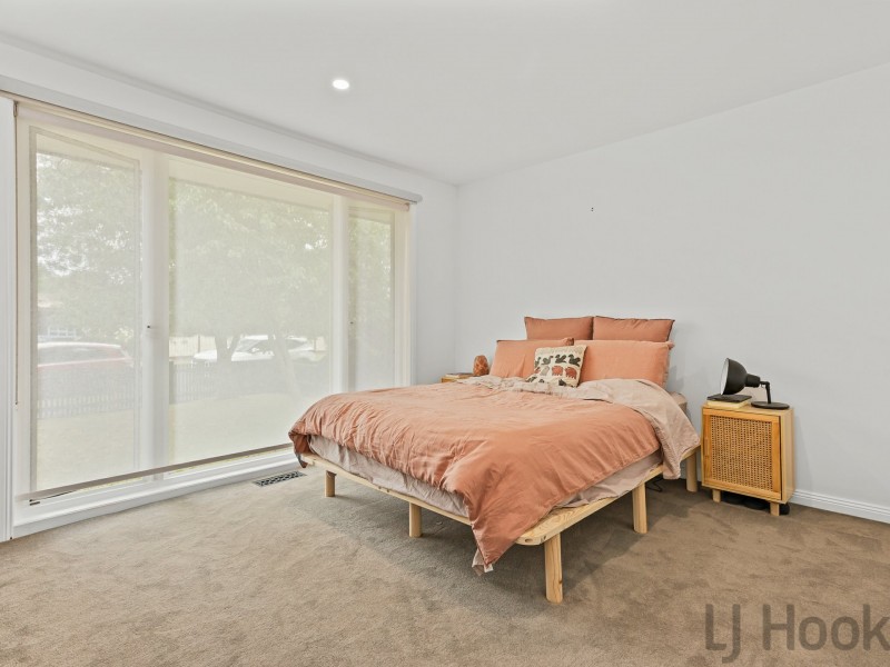 22 Mirang Avenue, Croydon VIC 3136