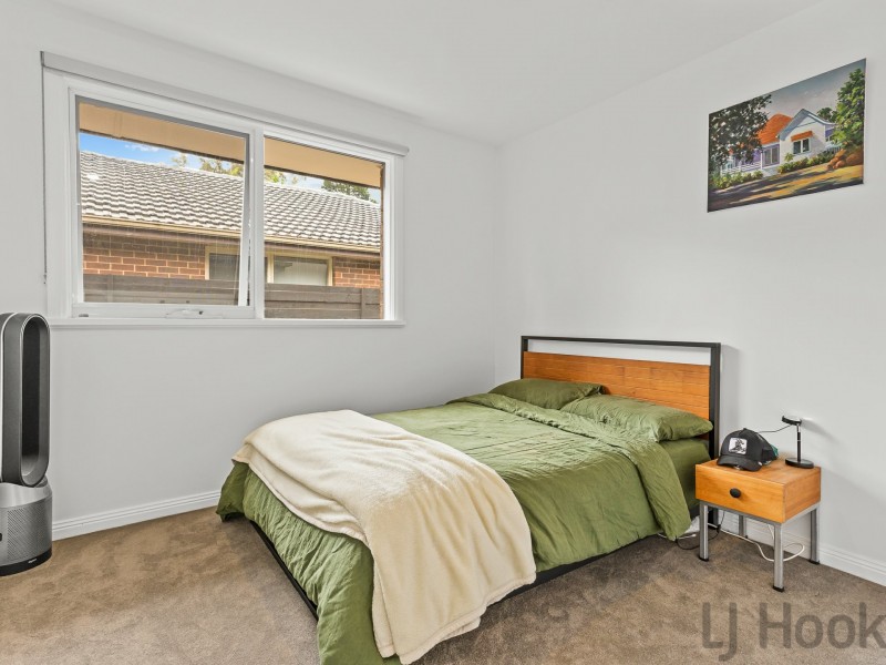 22 Mirang Avenue, Croydon VIC 3136