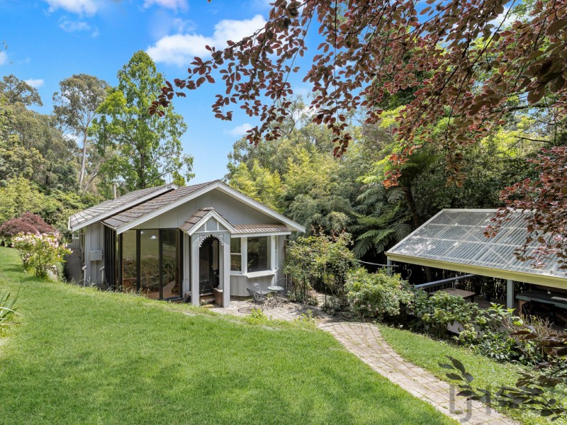 121 Basin-Olinda Road, The Basin VIC 3154