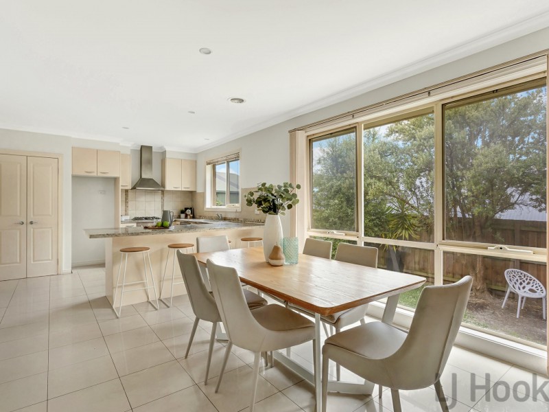 Unit 3/677 Mount Dandenong Road, Kilsyth VIC 3137