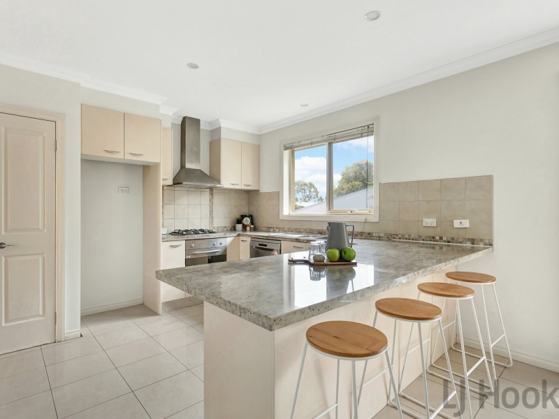 Unit 3/677 Mount Dandenong Road, Kilsyth VIC 3137