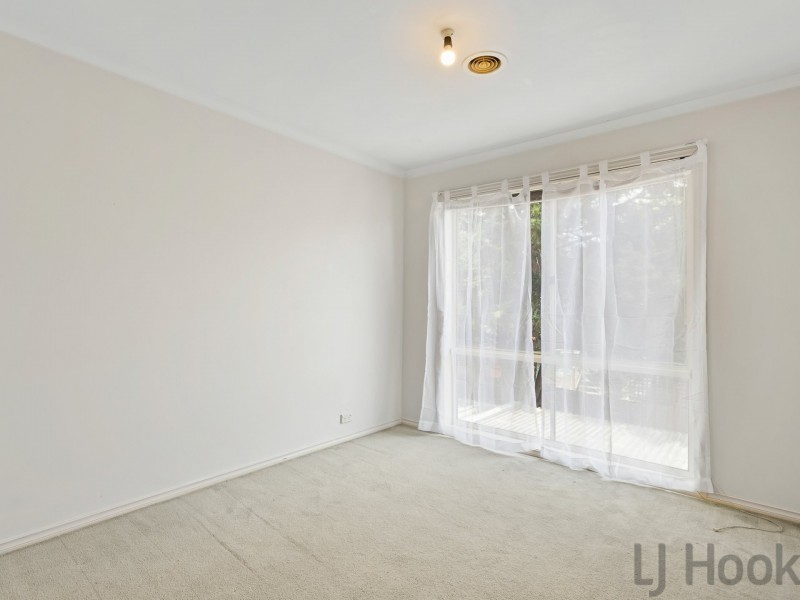2/1-3 Shannon Avenue, Ferntree Gully VIC 3156