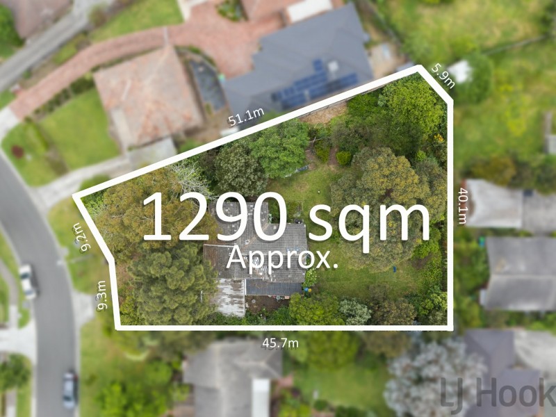 16 Tulip Crescent, Boronia VIC 3155