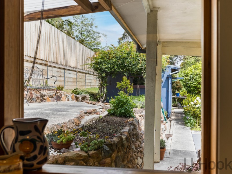 6 View Road, The Basin VIC 3154