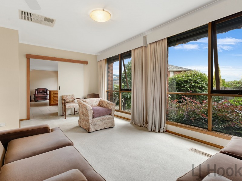 2/71 Essex Road, Mount Waverley VIC 3149