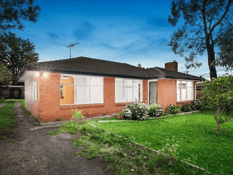 14 Glenfern Road, Ferntree Gully VIC 3156