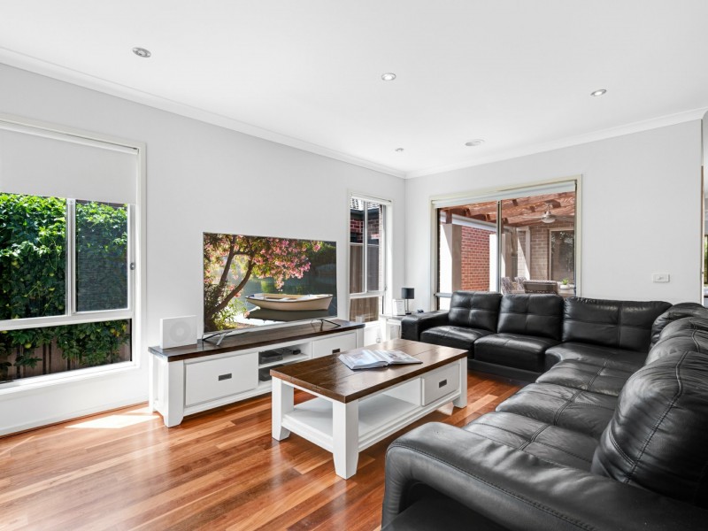 7 Moss Street, Cranbourne North VIC 3977