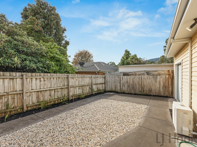 2/27 Cypress Avenue, Boronia VIC 3155