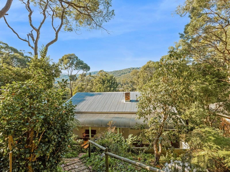 16 Toorak Avenue, The Basin VIC 3154