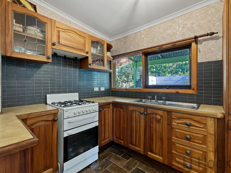 16 Toorak Avenue, The Basin VIC 3154