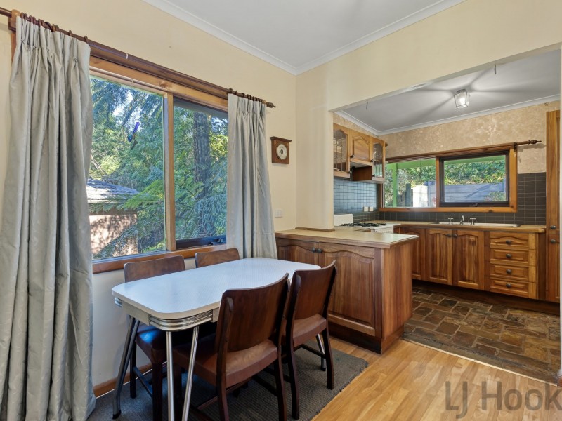 16 Toorak Avenue, The Basin VIC 3154