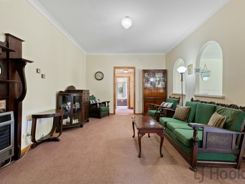 16 Toorak Avenue, The Basin VIC 3154