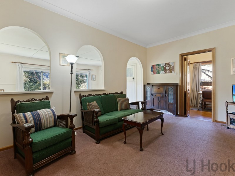 16 Toorak Avenue, The Basin VIC 3154