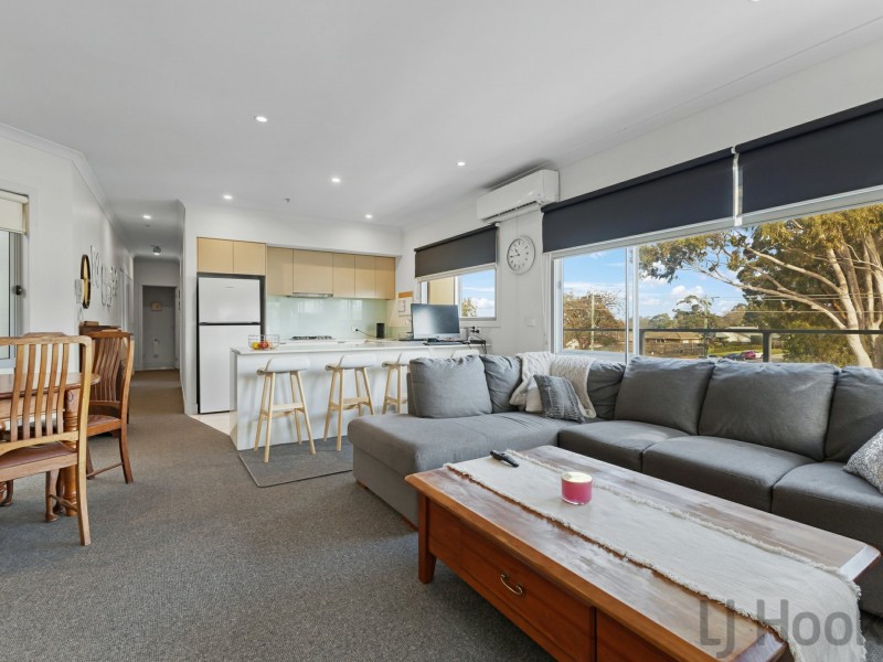 204/38 Station Street, Ferntree Gully VIC 3156