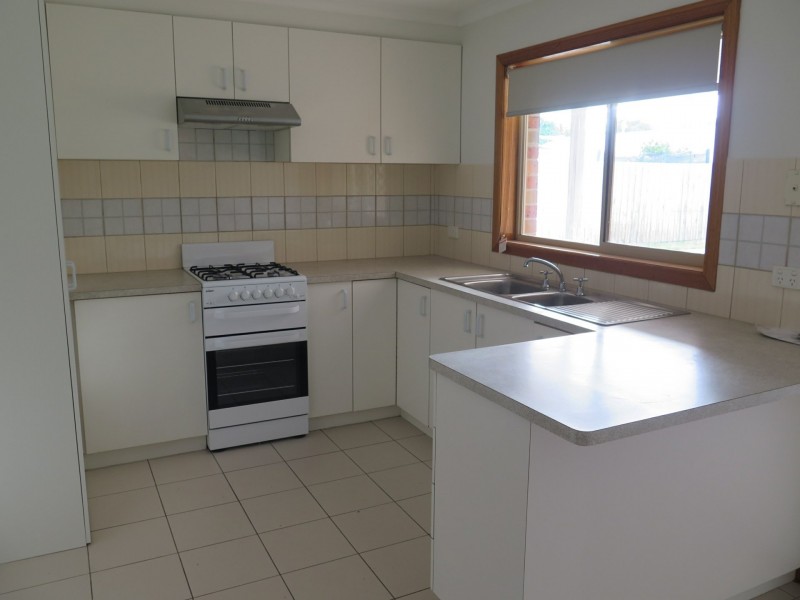 2/261 Wantirna Road, Wantirna VIC 3152