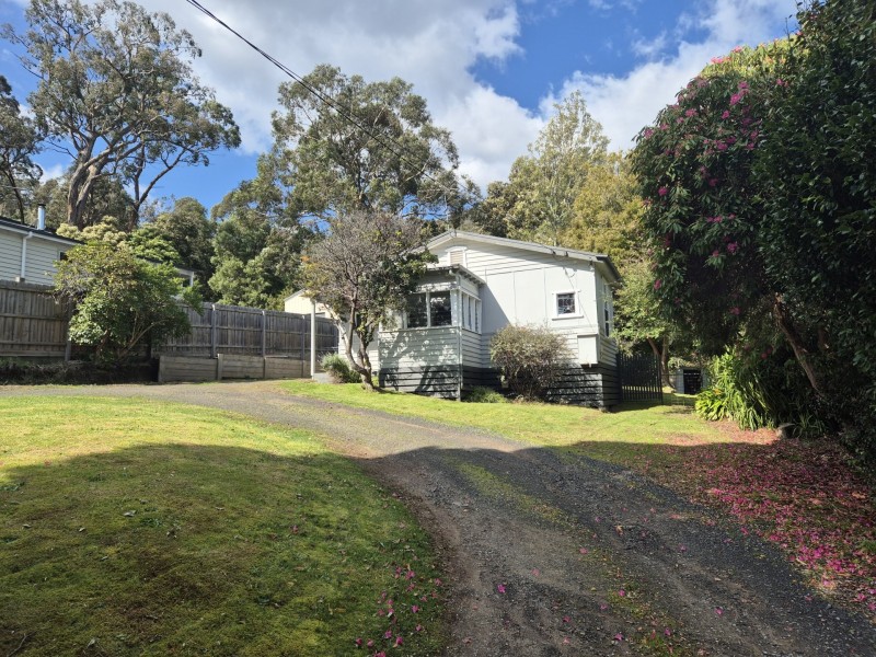 22 Mercia Avenue, The Basin VIC 3154