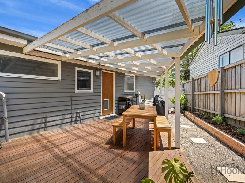 17 Weyburn Road, Boronia VIC 3155