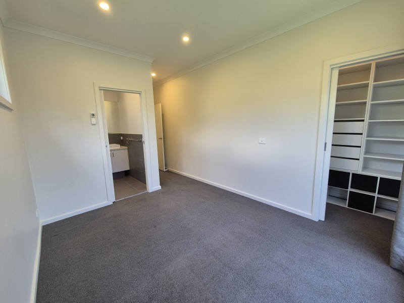 5 Terrigal Crescent, Kilsyth VIC 3137