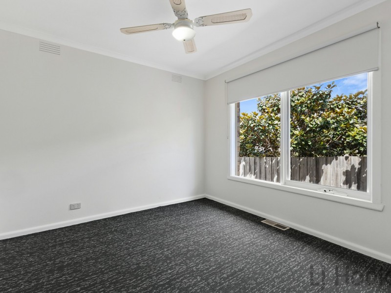 16 Yarran Grove, Bayswater VIC 3153
