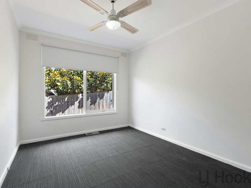 16 Yarran Grove, Bayswater VIC 3153