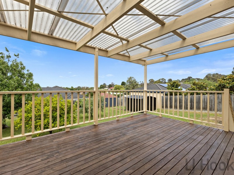16 Yarran Grove, Bayswater VIC 3153