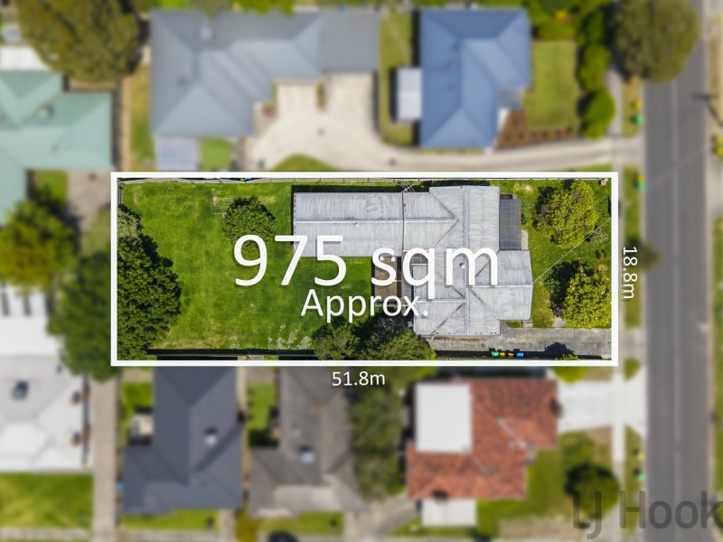 9 Stradbroke Road, Boronia VIC 3155