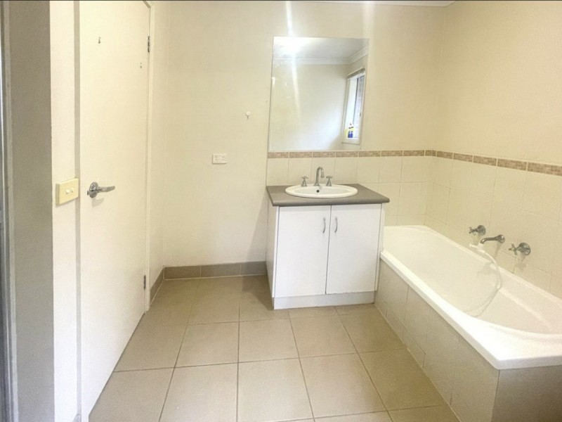 2/10 Elsie Street, Boronia VIC 3155