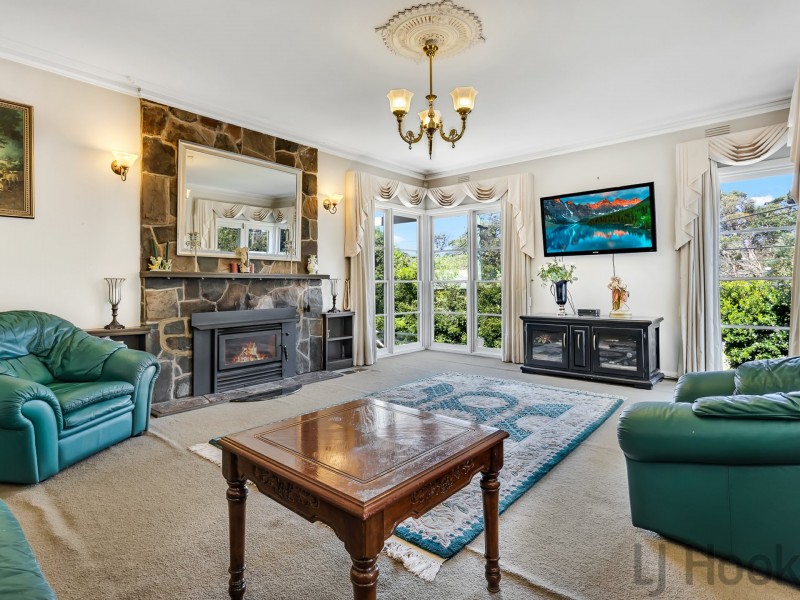 1 Hunter Street, Ferntree Gully VIC 3156