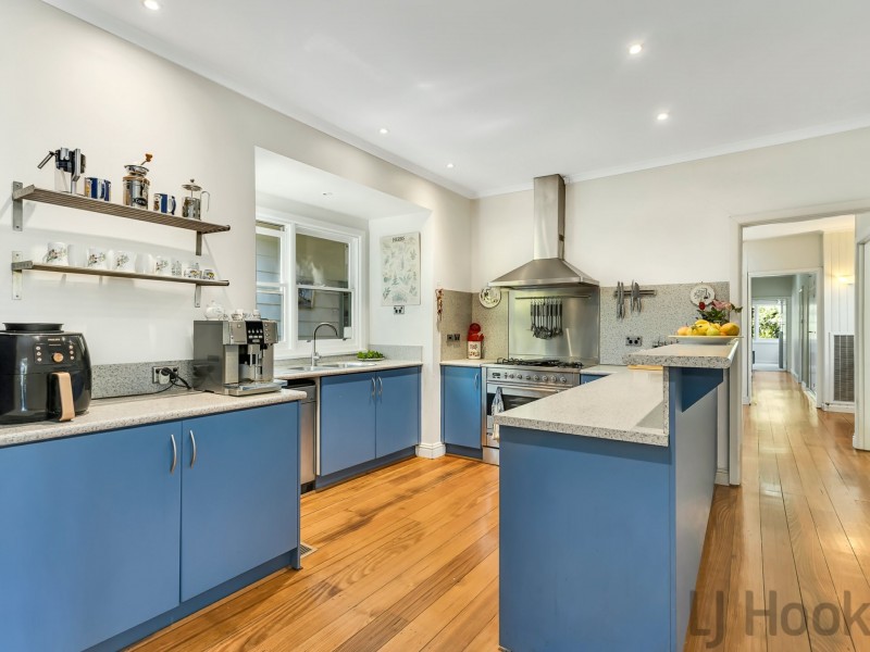 1 Hunter Street, Ferntree Gully VIC 3156