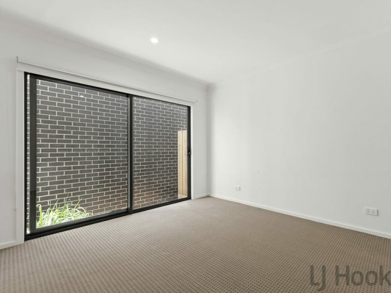 2/19 Allandale Road, Boronia VIC 3155
