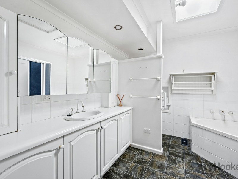 6 Old Forest Road, The Basin VIC 3154