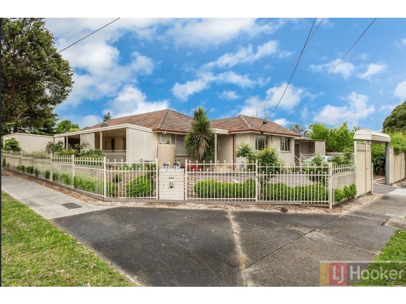 8B Anne Road, Knoxfield VIC 3180