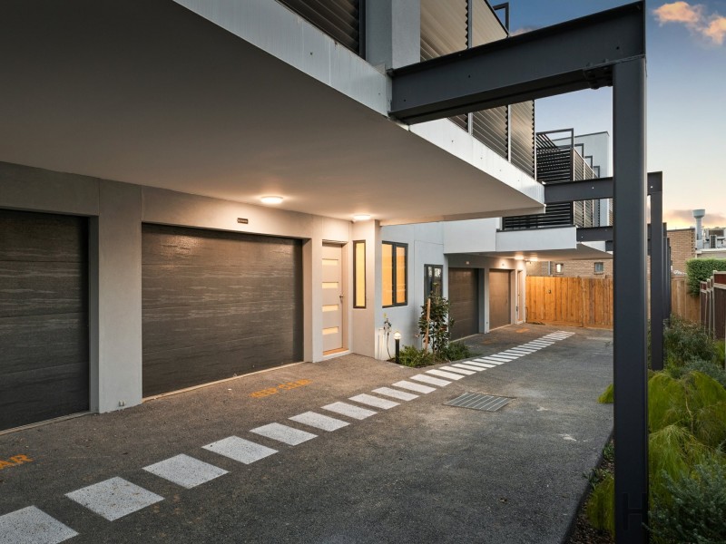 3/7 Henry Road, Wantirna South VIC 3152