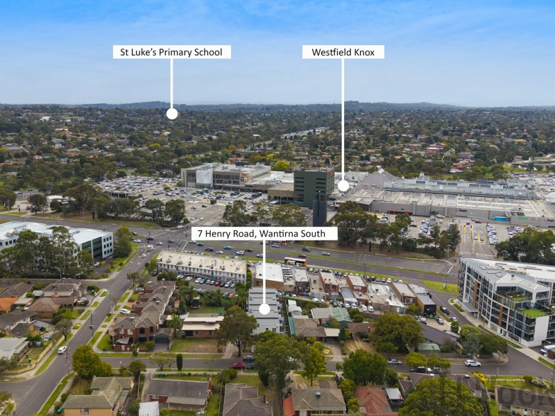 3/7 Henry Road, Wantirna South VIC 3152