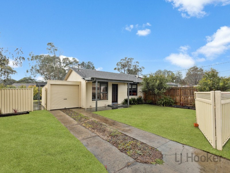 5 McDonald Crescent, Boronia VIC 3155
