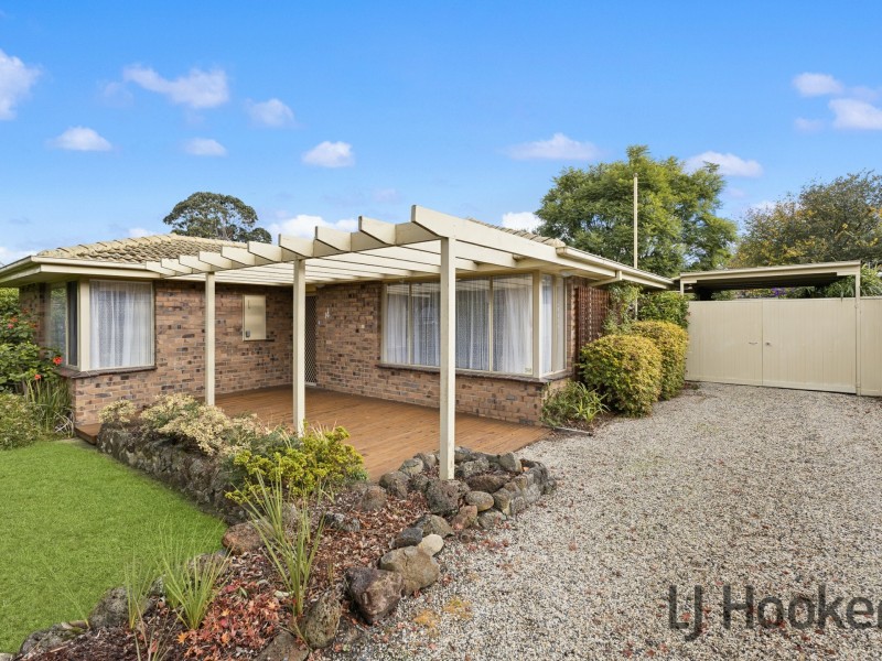 14 Deborah Avenue, Boronia VIC 3155