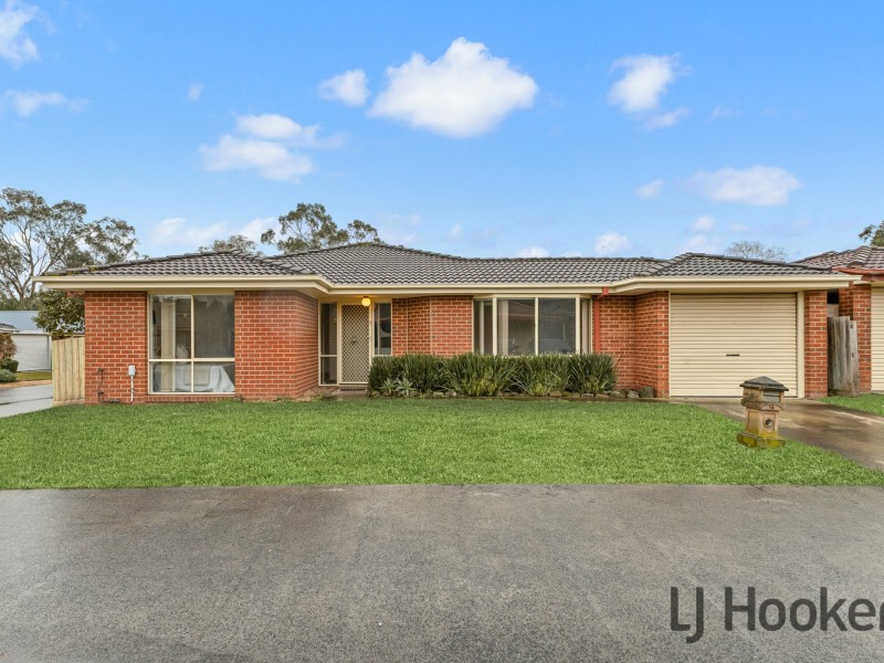 14 Snow Gum Drive, Kilsyth South VIC 3137