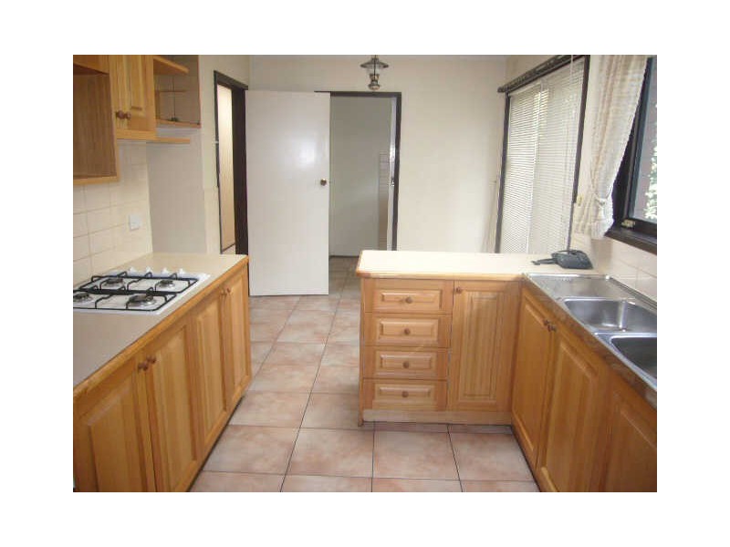 175 Cambridge Road, Mooroolbark VIC 3138