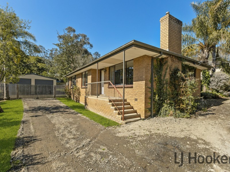 247 Warburton Hwy, Wandin North VIC 3139