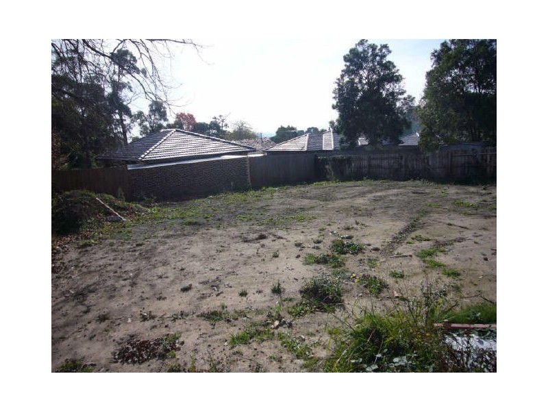 2/303 Forest Road, The Basin VIC 3154