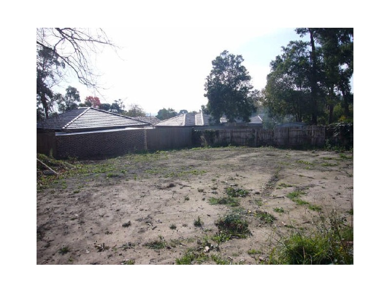 2/303 Forest Road, The Basin VIC 3154