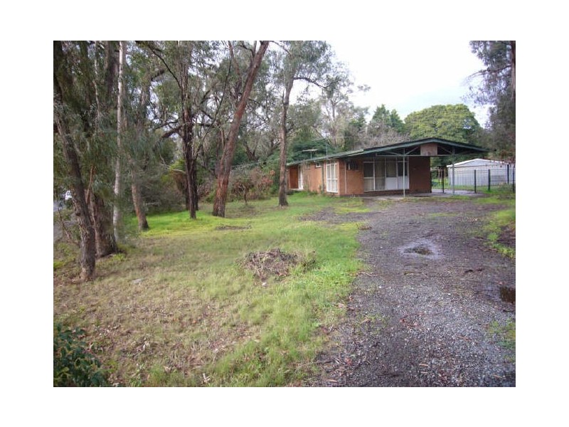 10 Valetta Cres, Knoxfield VIC 3180