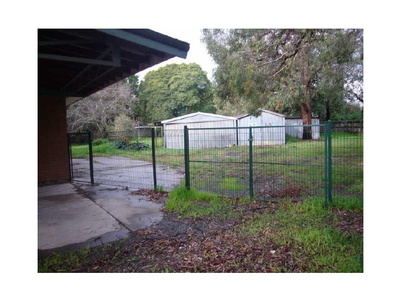 10 Valetta Cres, Knoxfield VIC 3180