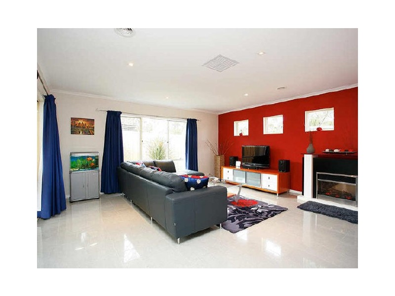 57 Commercial Road, Ferntree Gully VIC 3156