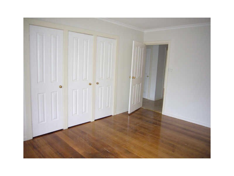 2 Langli Avenue, Warranwood VIC 3134