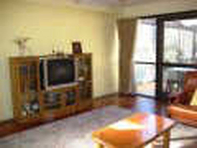 12 Edinburgh Road, Bayswater VIC 3153